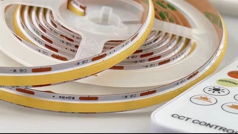 90 CRI COB 560leds CCT Dimmable LED Strip 8mm PCB dla energooszczędnego oświetlenia przyjaznego środowisku w Europie
