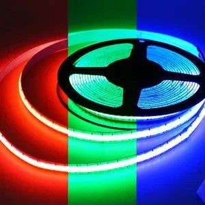 Waga produktu 0,3 kg 5m 10m Smart Strip Light z Dream Color RGB COB Chip LED