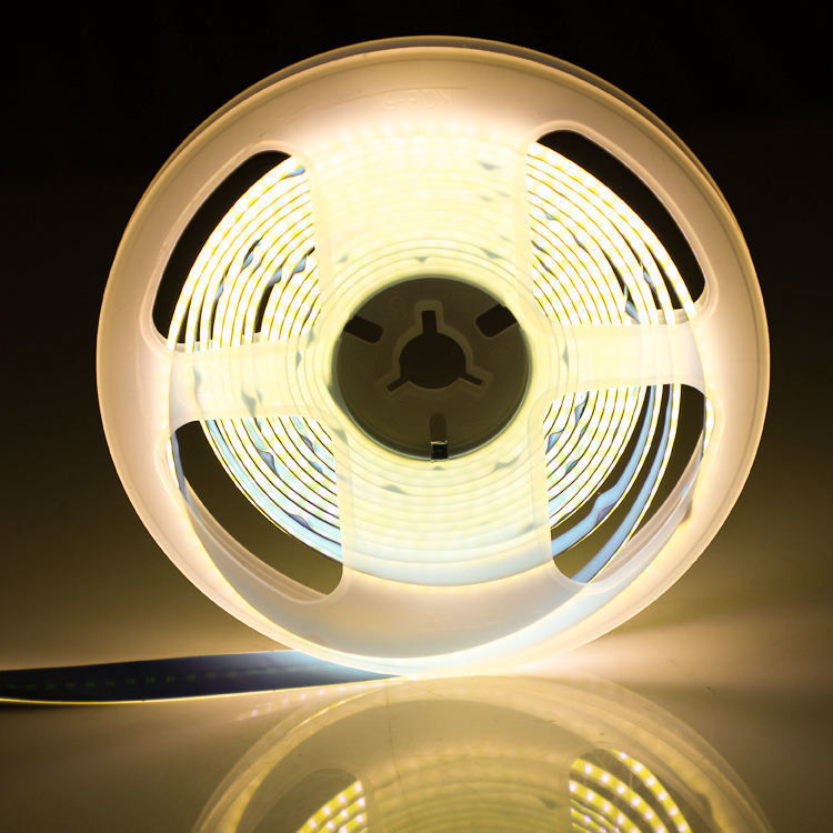 90lm/W COB LED Strip DC24V CRI90 312LED/m ze stabilnym klejem na zapory i 60000 godzin żywotności