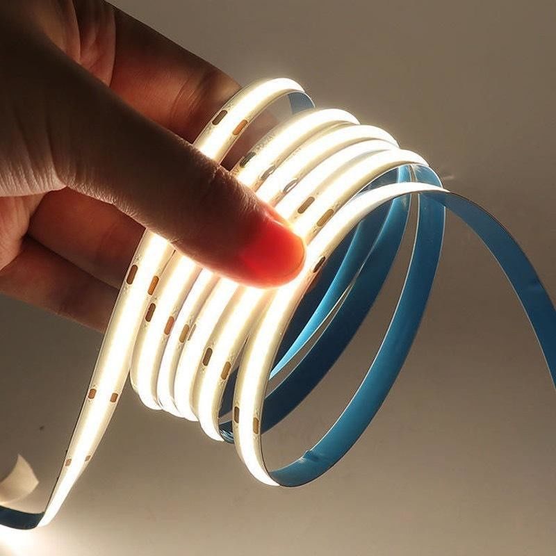 Zestaw pasów LED DC12V/24V ze zmniejszalnymi światłami COB i inteligentnym sterownikiem