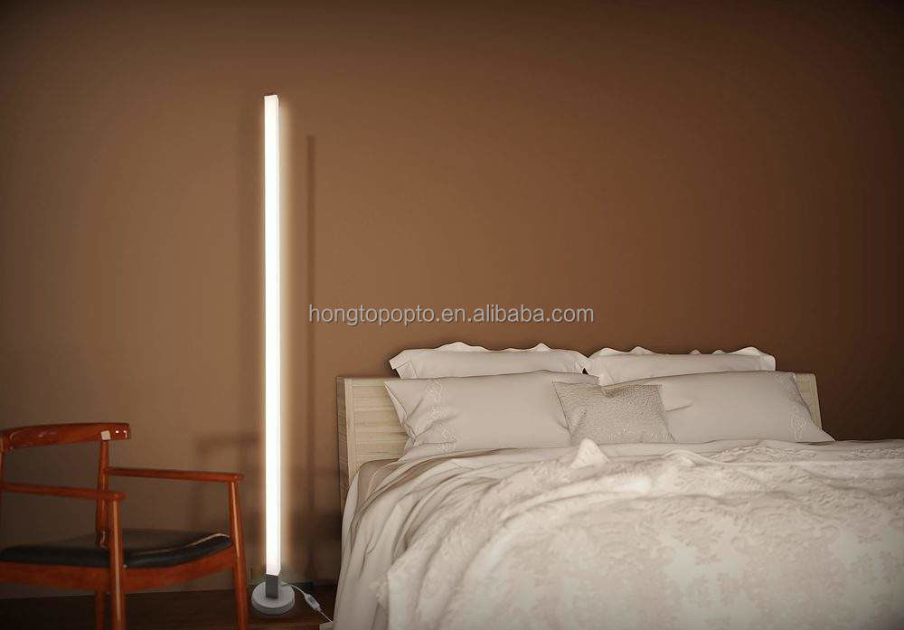 80lm/w Dom Atmosfera inteligentna lampa podłogowa LED z USB RGB zmianą koloru i kontrolerem IR
