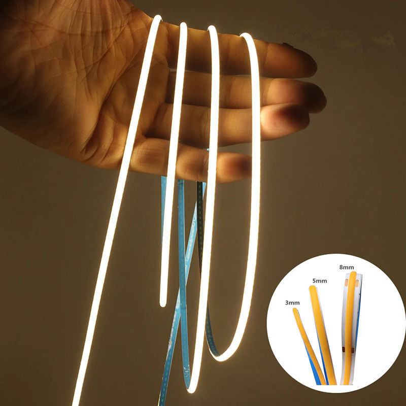 Oświetlenie w pomieszczeniach ciepłe białe paski LED o szerokości 8 mm z materiałem FPC LED RESISTOR