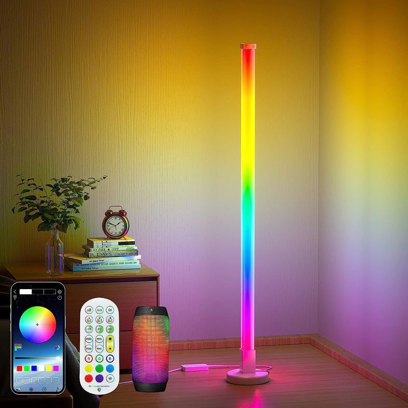 Lampa podłogowa Hotel Atmosphere z Bluetooth Wi-Fi i napięciem wejściowym 5V DC