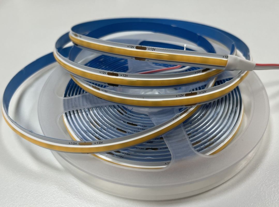90 CRI IP20 Oświetlenie w pomieszczeniach COB LED strip z technologią 3 i DEFAULT Connectivity